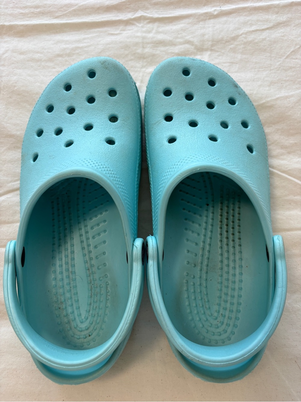 Crocs Ice Blue Classic Clogs | Mens Size 7 - Womens Size 9